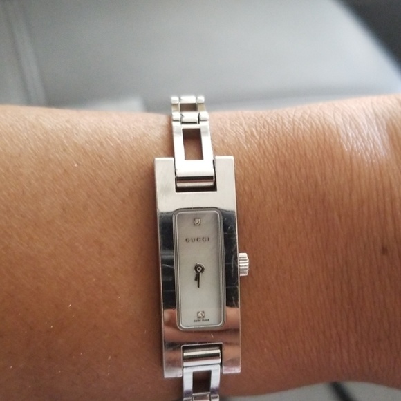 Gucci Watch - Picture 6 of 6